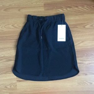 NWT Lululemon Athletica “on the fly” skirt